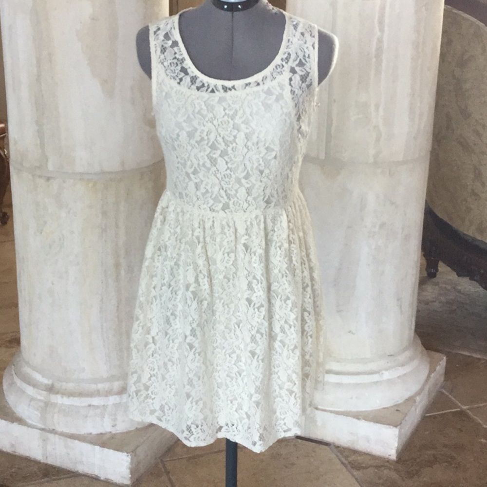 Forever 21 Ivory lace dress